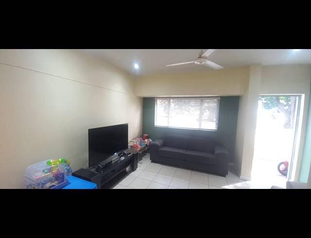 2 BEDROOM FLAT FOR SALE IN WINDERMERE
